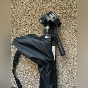 DSLR Camera Tripod